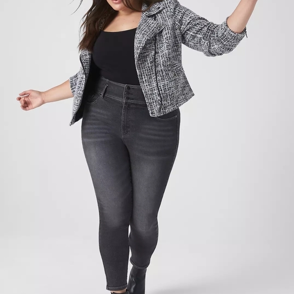 Lane Bryant Flex Magic Waist Jegging Black Size 28 New Condition